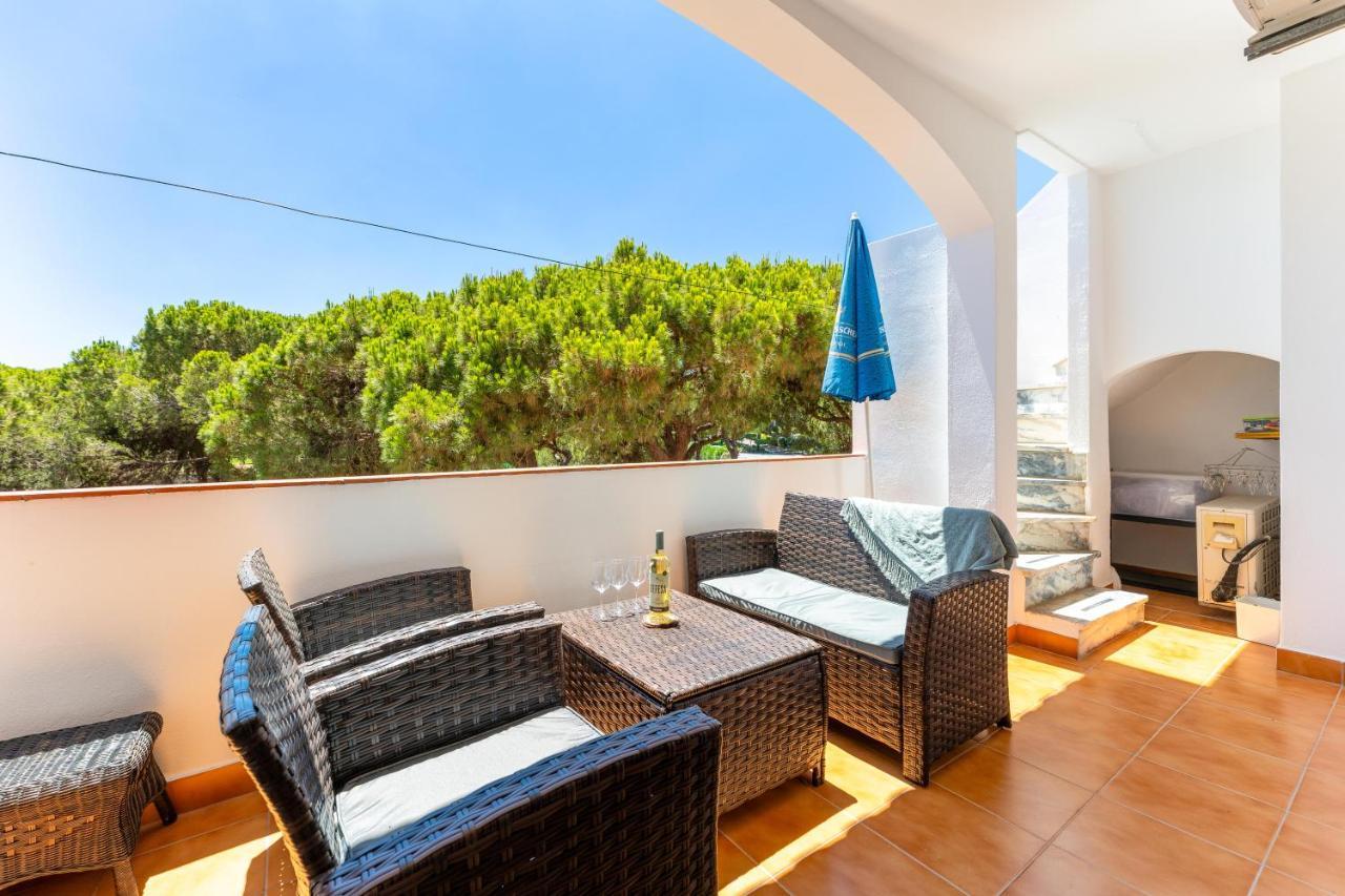 Ferienwohnung Pine Trees Penthouse Olhos de Agua  Exterior foto