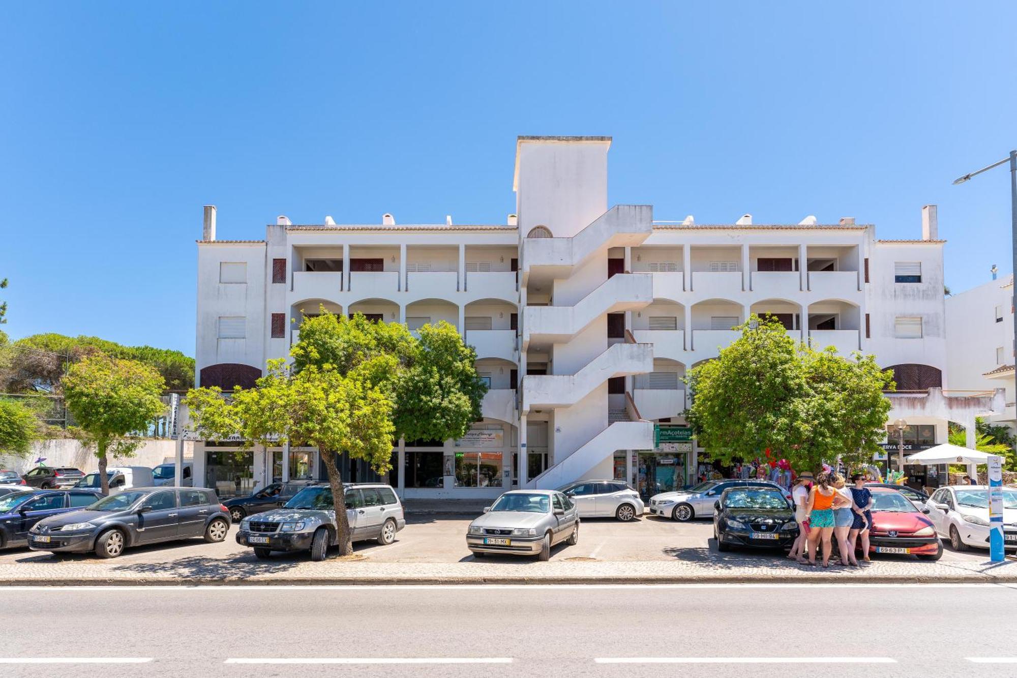 Ferienwohnung Pine Trees Penthouse Olhos de Agua  Exterior foto